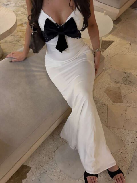 Luna – Sexy V‑Neck Backless Bow Slim Dress