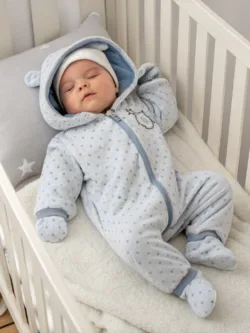 how to dress baby for sleep
