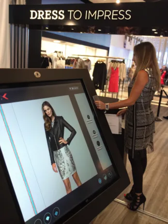 how to get free vip in dress to impress