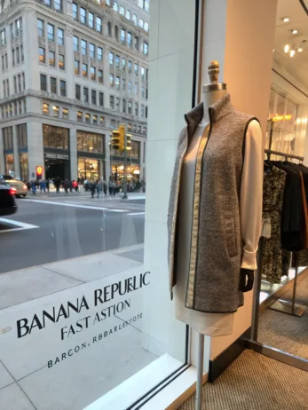 is banana republic fast fashion