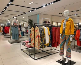 is commense fast fashion